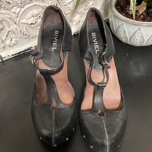 Biviel Black leather Maryjane’s